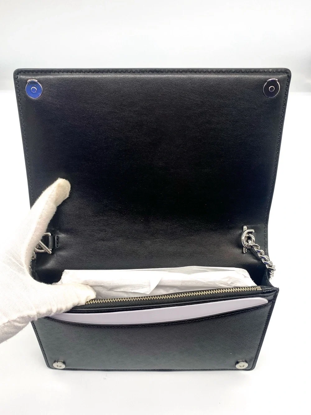 NWT Marc Jacobs Trademarc Party on a Chain Wallet